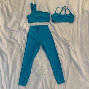 ALO Bright Aqua Excite Bra, Airlift Intrigue Bra,7/8 High-Waist Airlift Legging